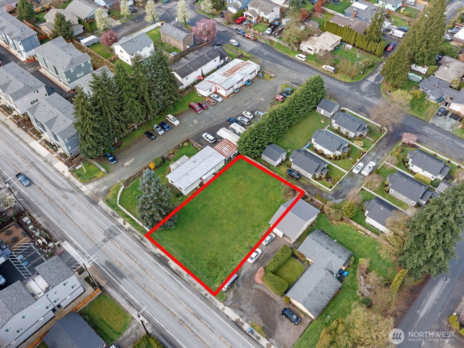 17 Xxx W Main St Property Photo 15