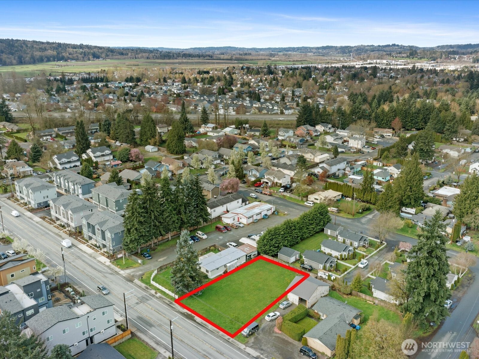 17 Xxx W Main St Property Photo 16