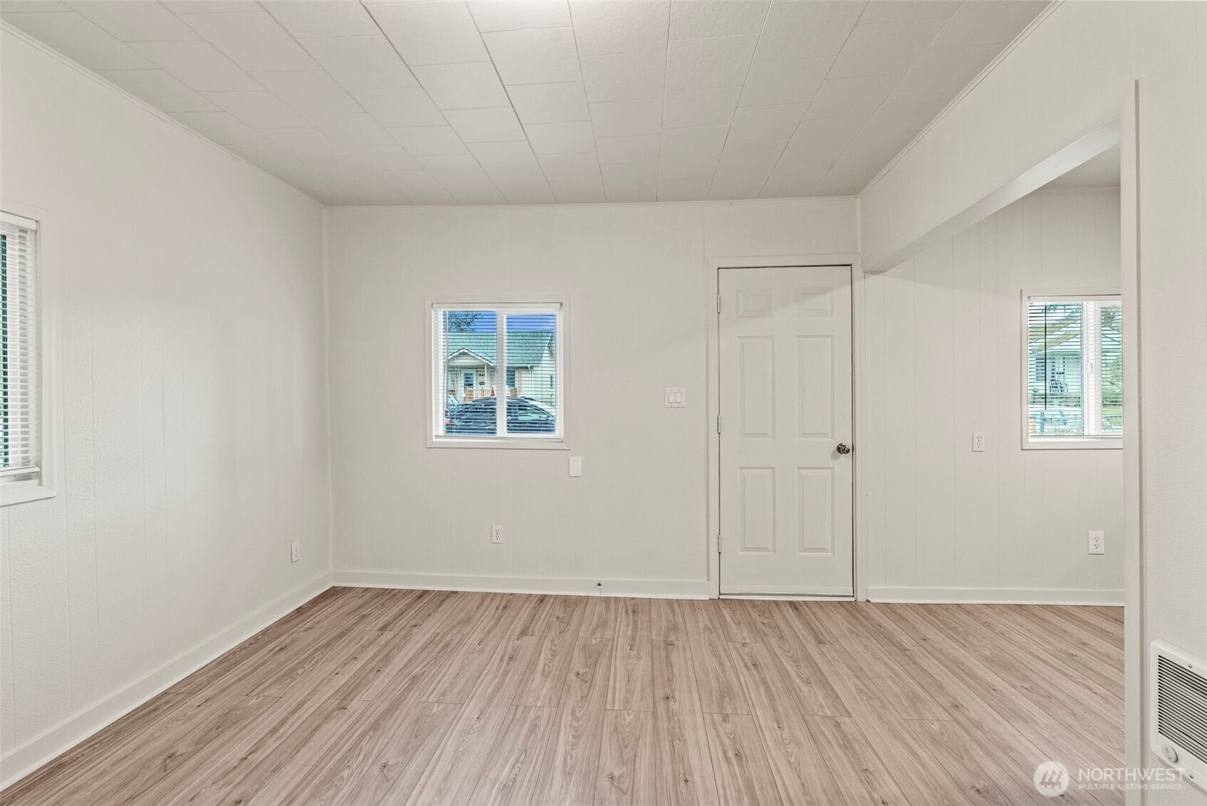 337 25th Avenue Property Photo 13