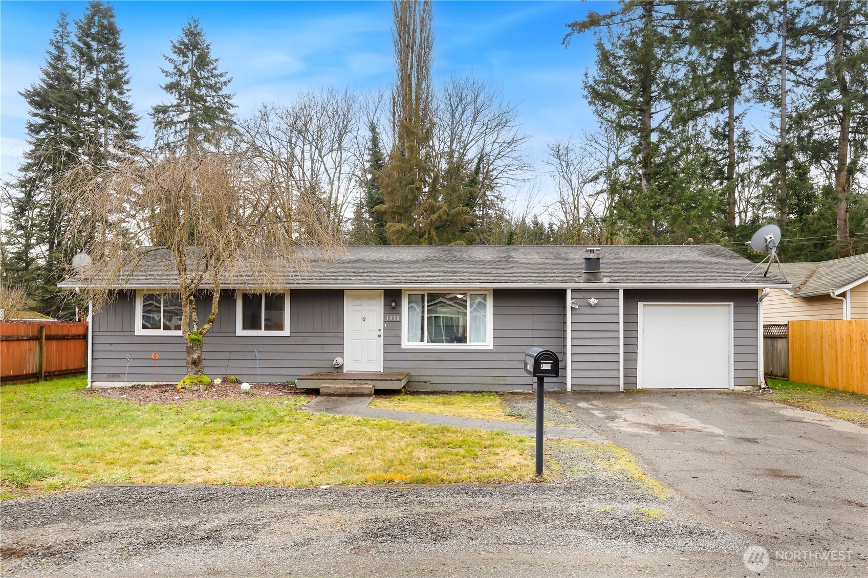 3810 103rd Street Property Photo 1