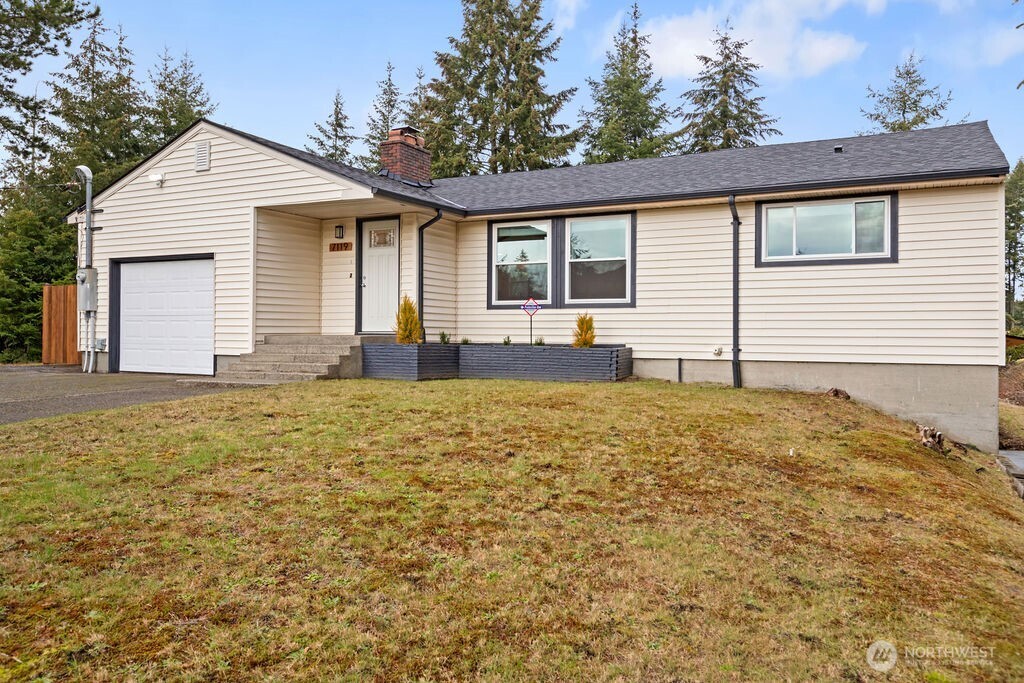 7119 40th Street Property Photo