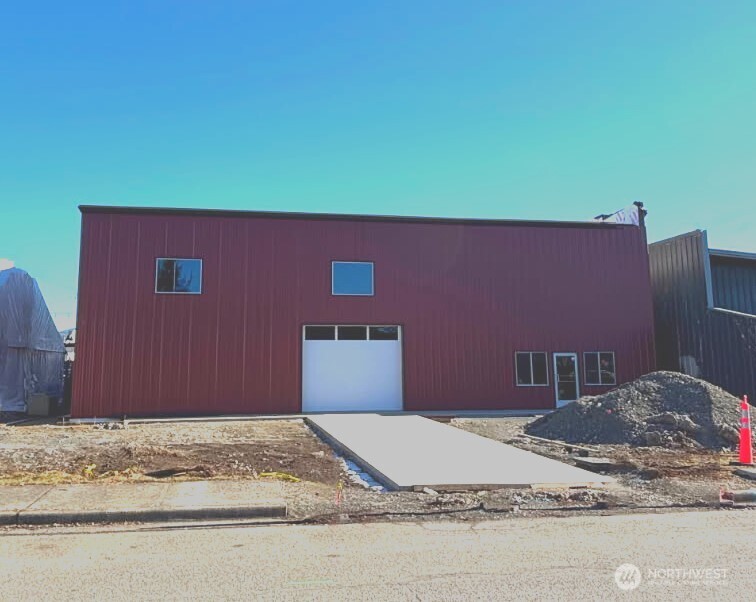 2212 Grant Street Property Photo 1