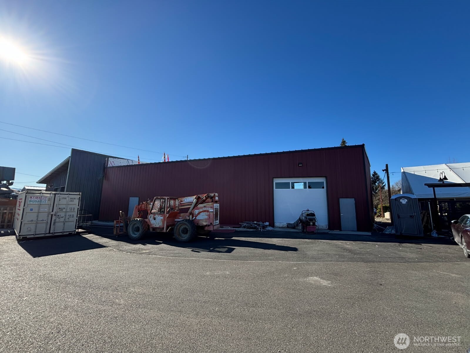 2212 Grant Street Property Photo 9