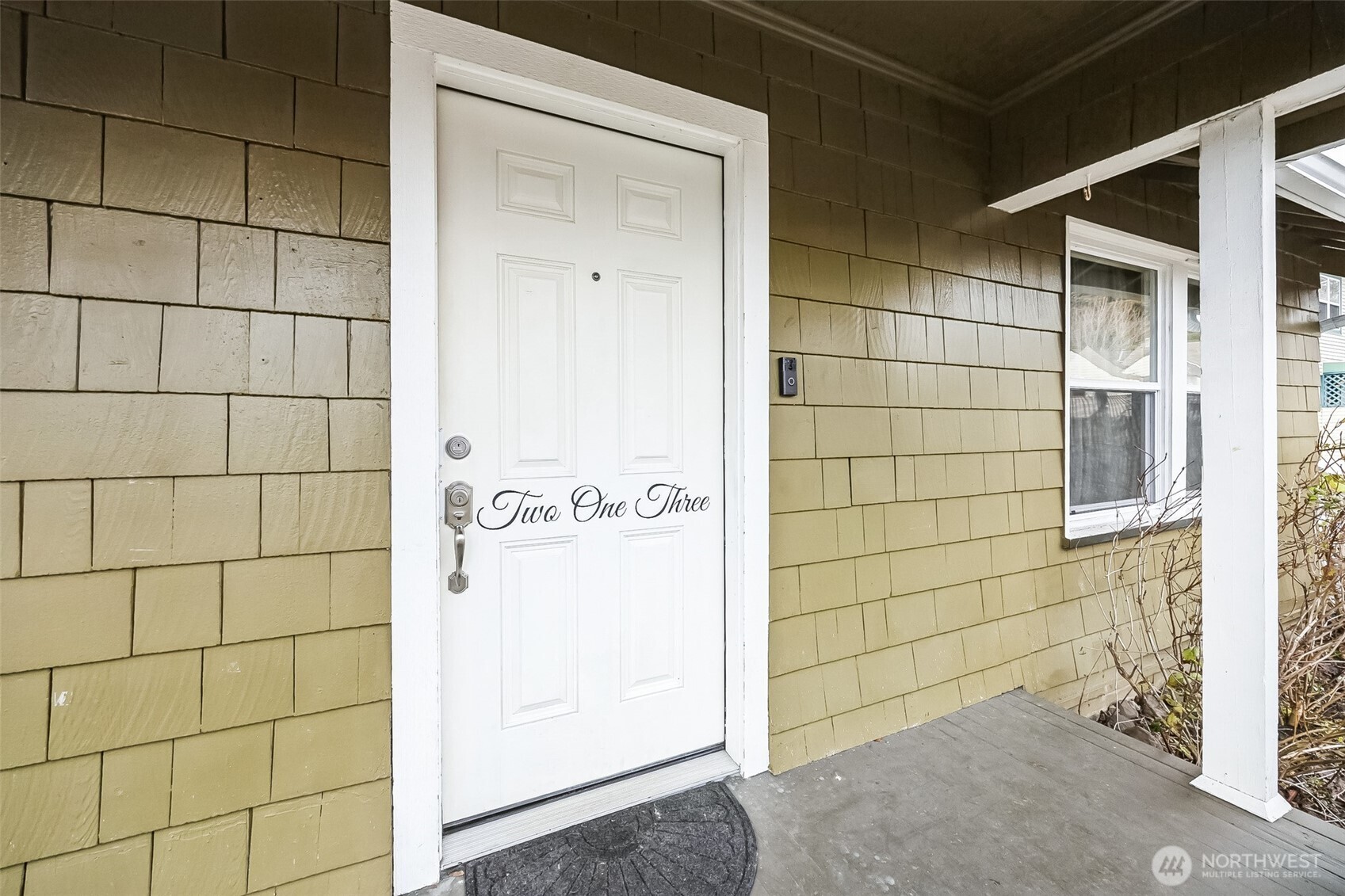 213 N K Street Property Photo 3