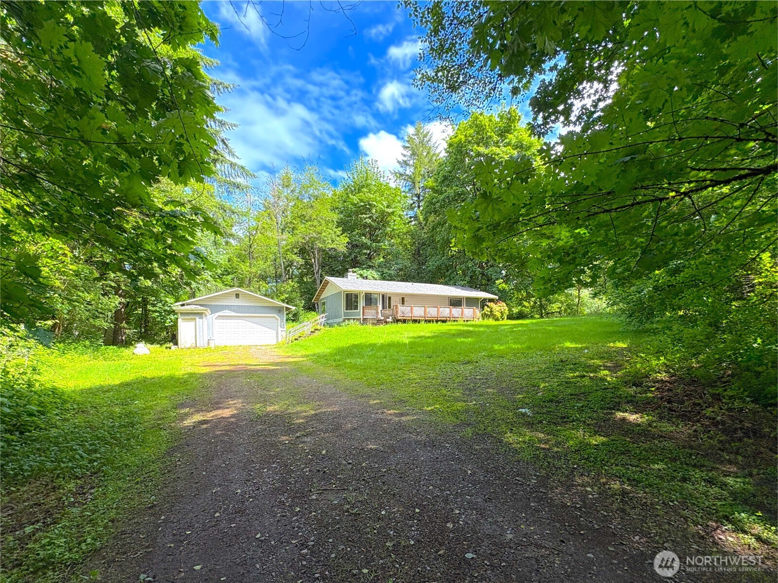 7116 Comanche Lane Property Photo 1