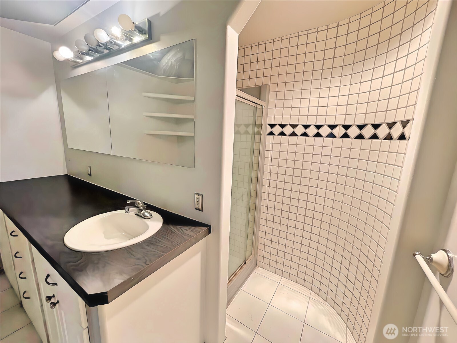 7116 Comanche Lane Property Photo 29