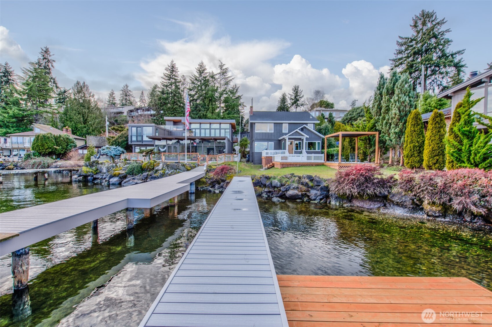15038 Beach Drive Property Photo