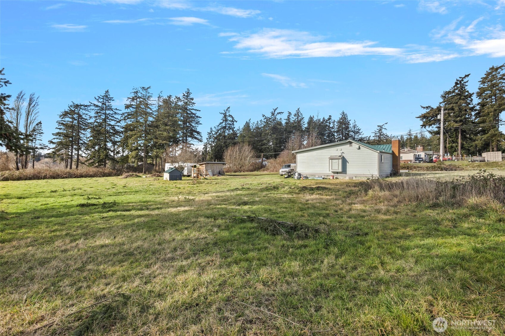 541 Easy Street Property Photo 22