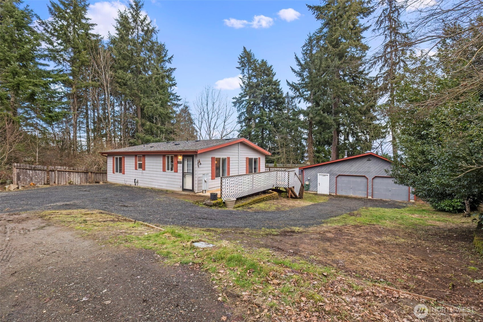 2527 Oregon Street Property Photo