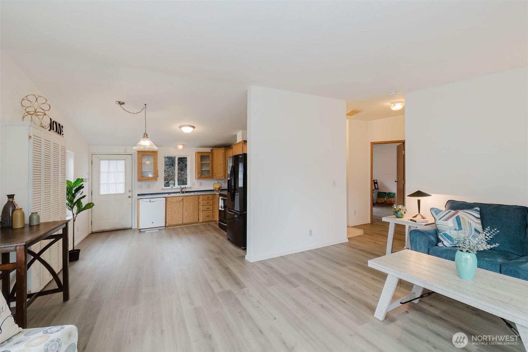 2527 Oregon Street Property Photo 6