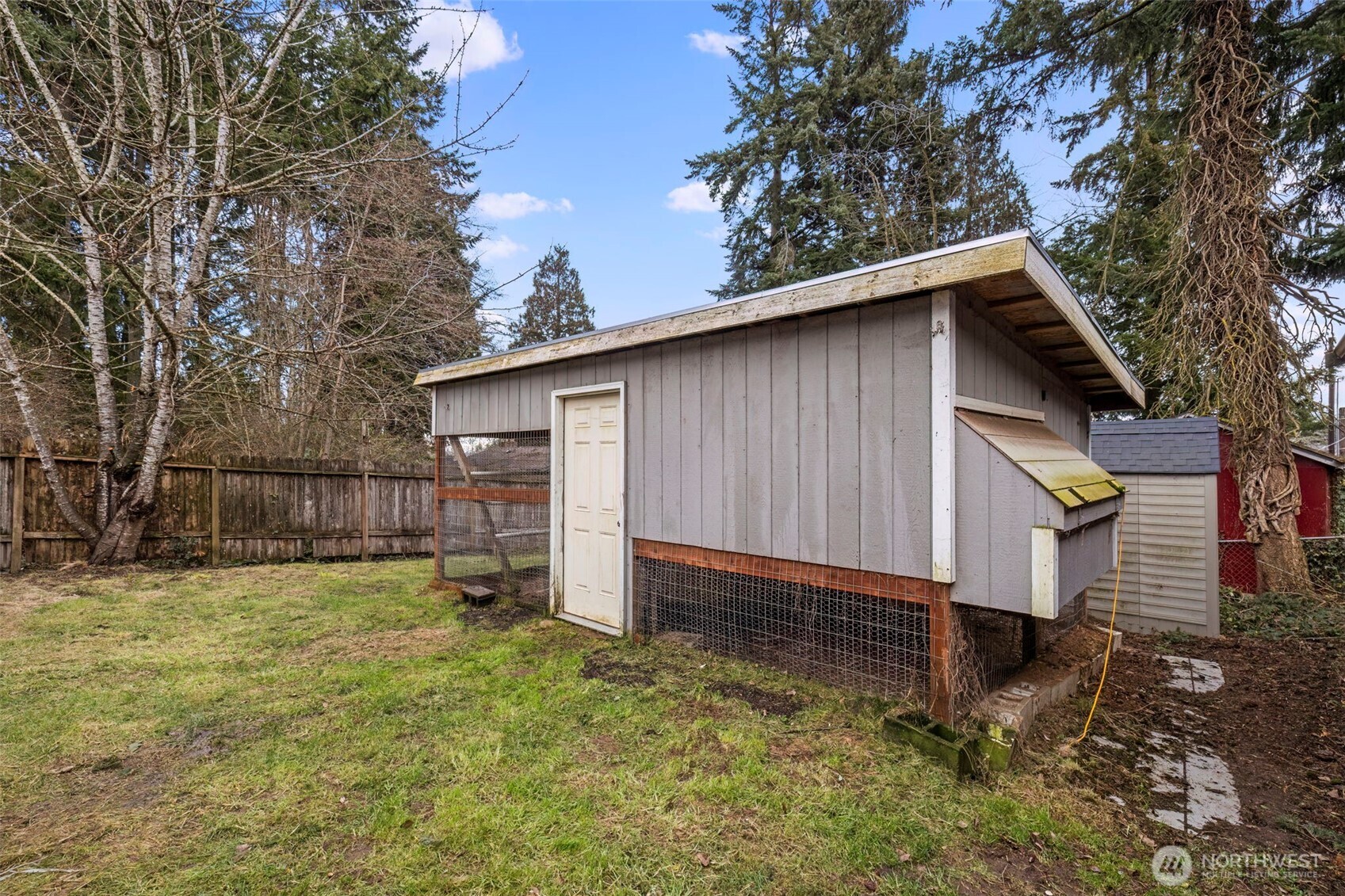 2527 Oregon Street Property Photo 26