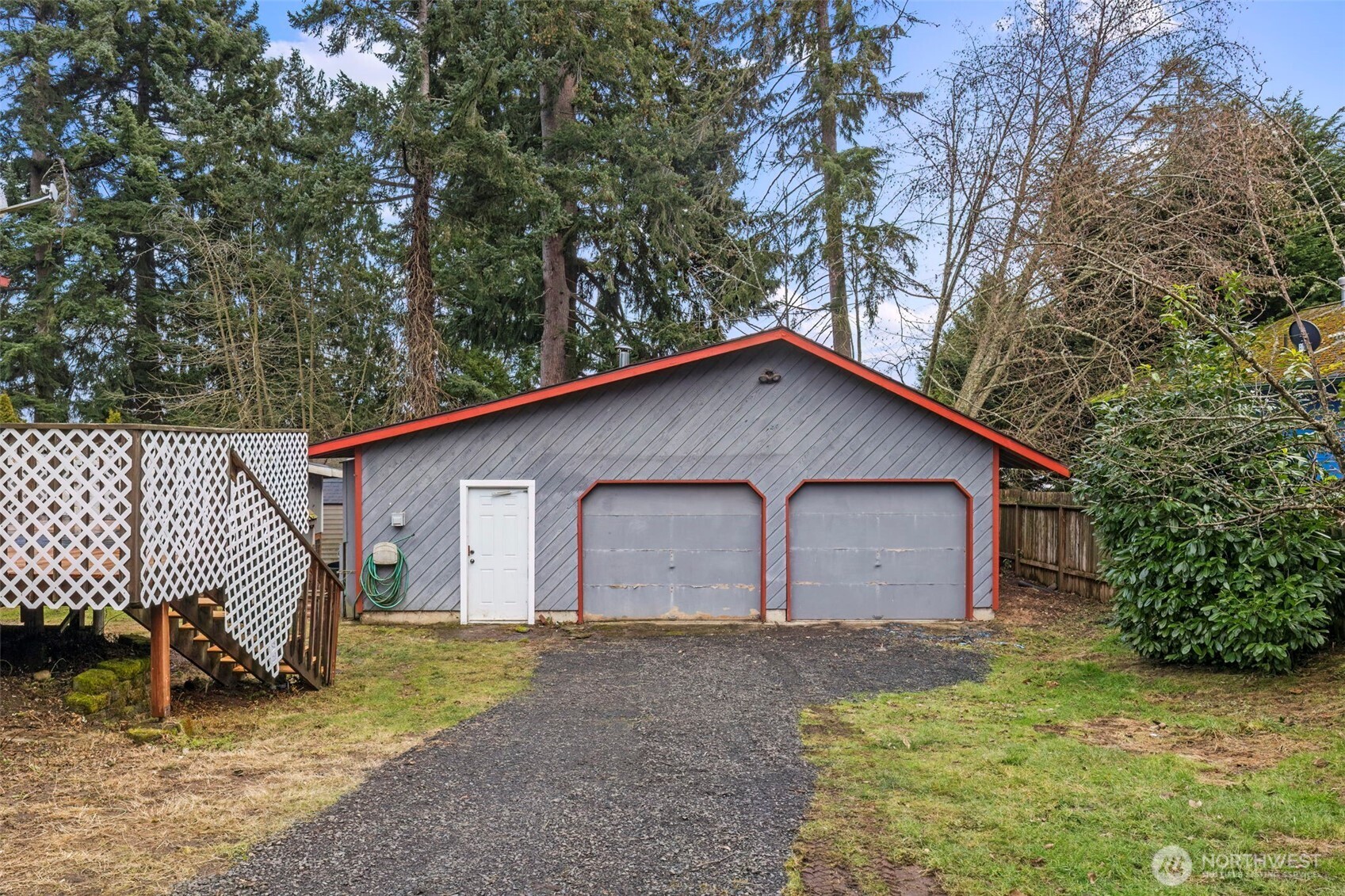 2527 Oregon Street Property Photo 29