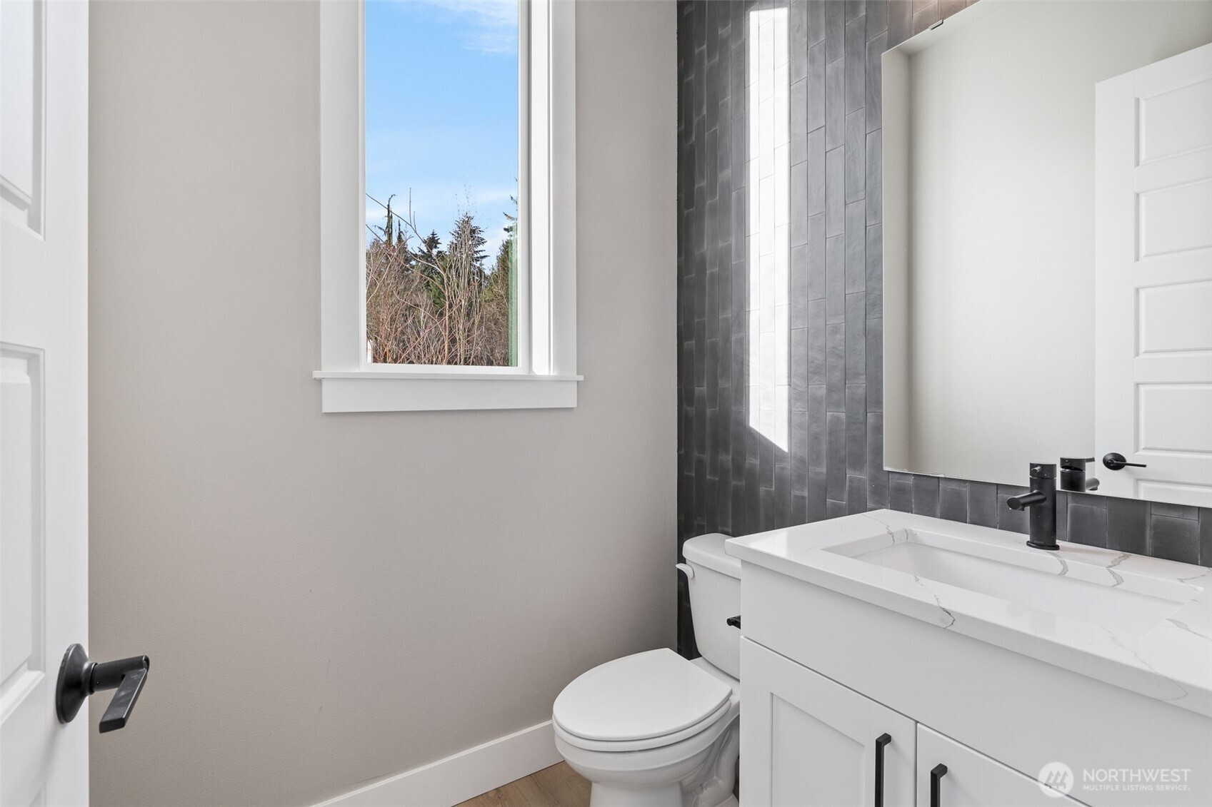 1442 238th Street Property Photo 5