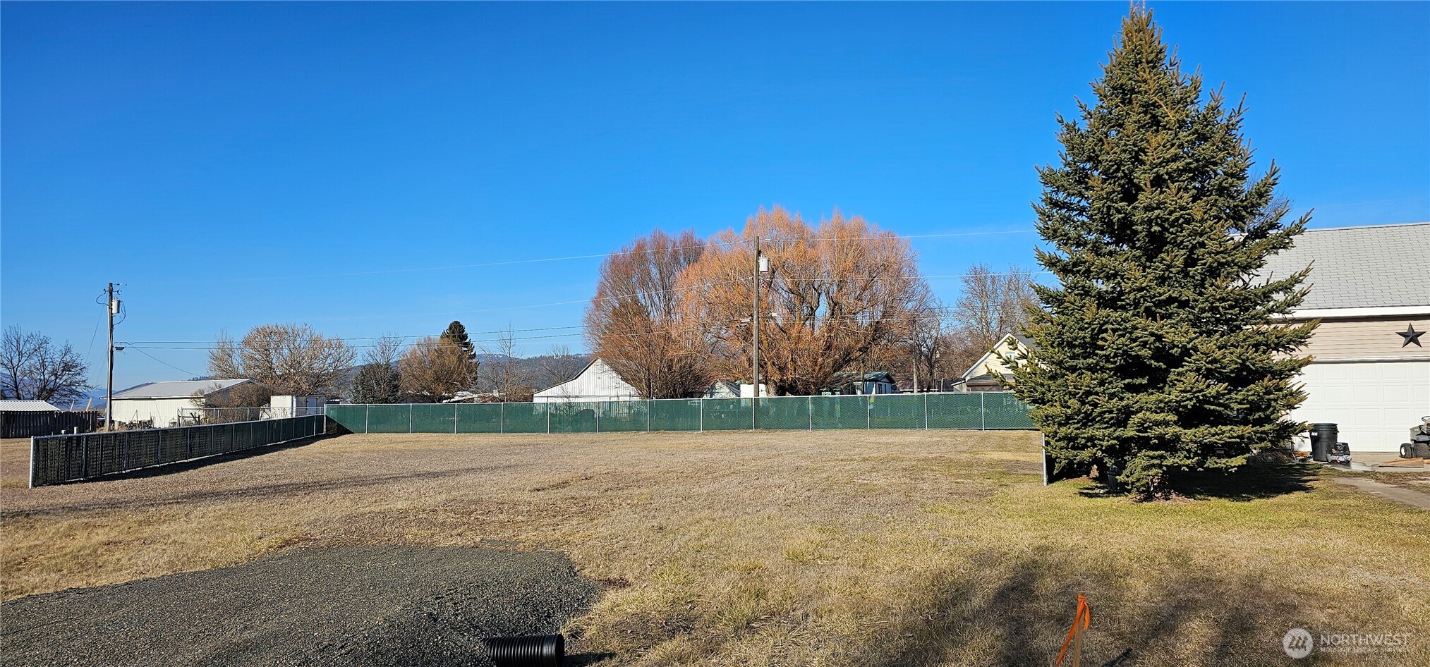 1120 W King Avenue Property Photo