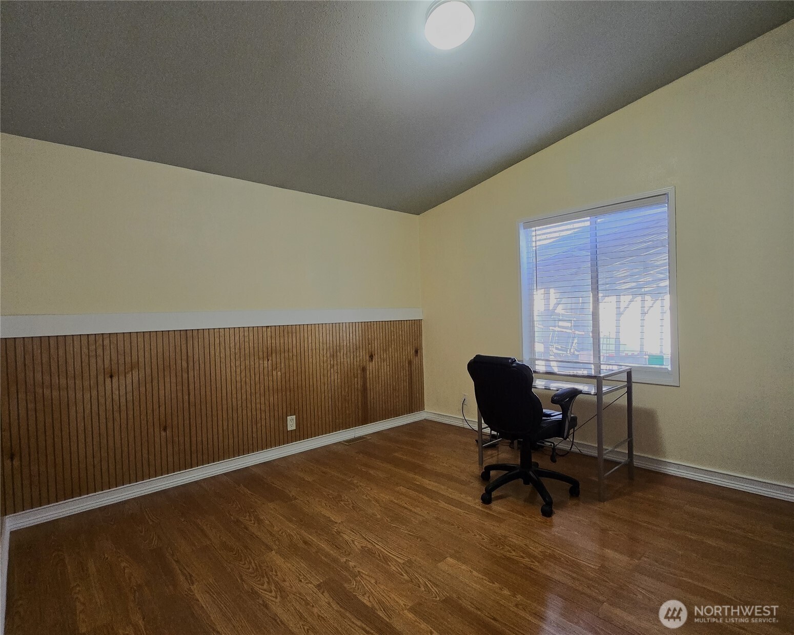 28212 Old 99 Property Photo 20