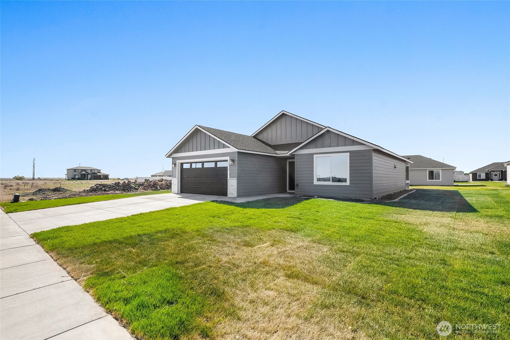 1138 8th Avenue Property Photo 2