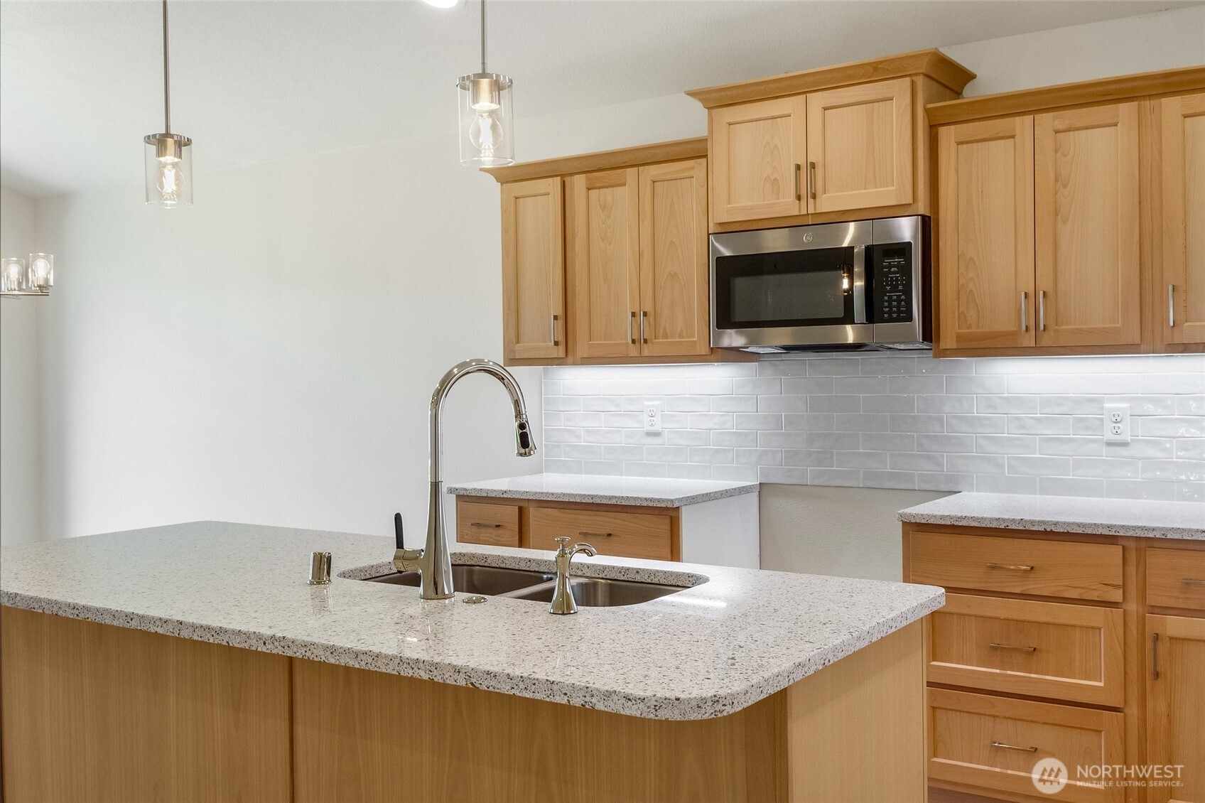 1138 8th Avenue Property Photo 13