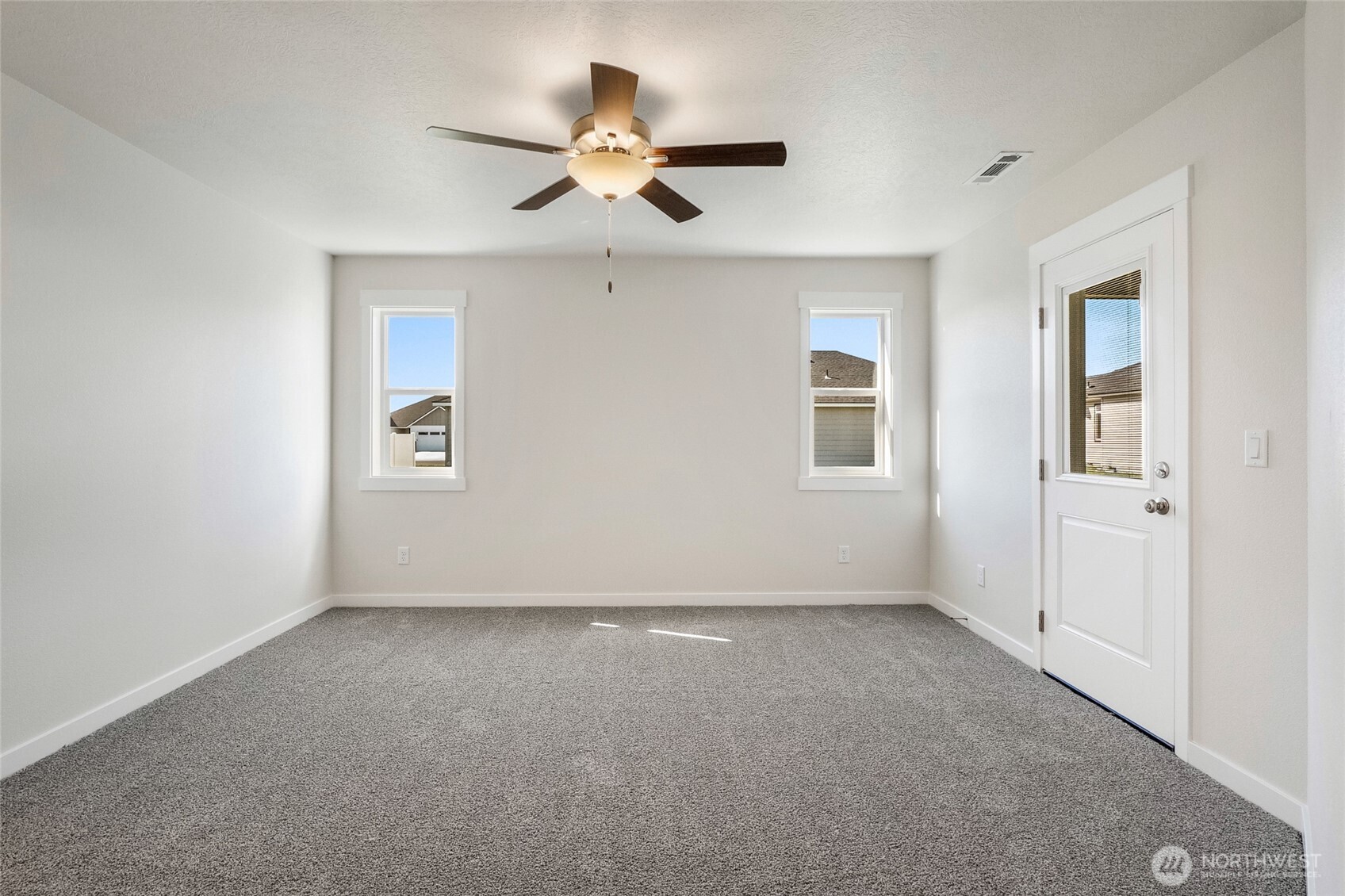 1138 8th Avenue Property Photo 16