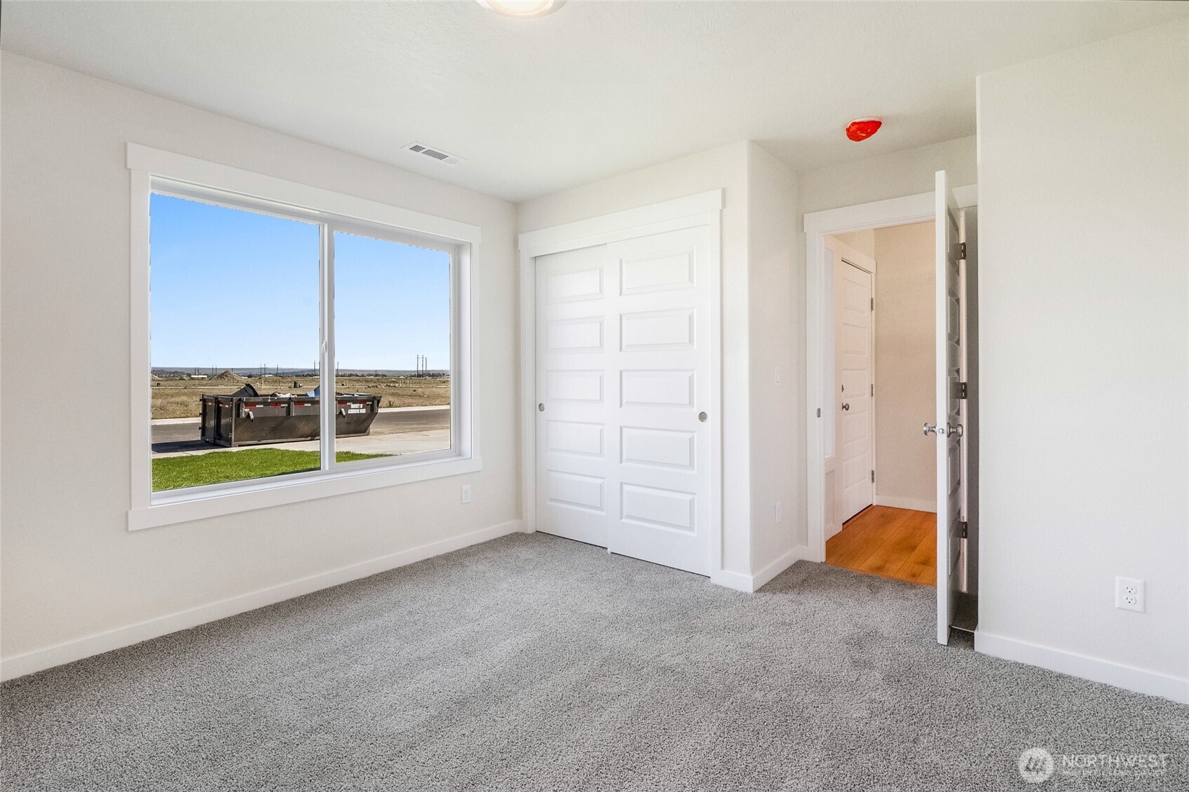 1138 8th Avenue Property Photo 25