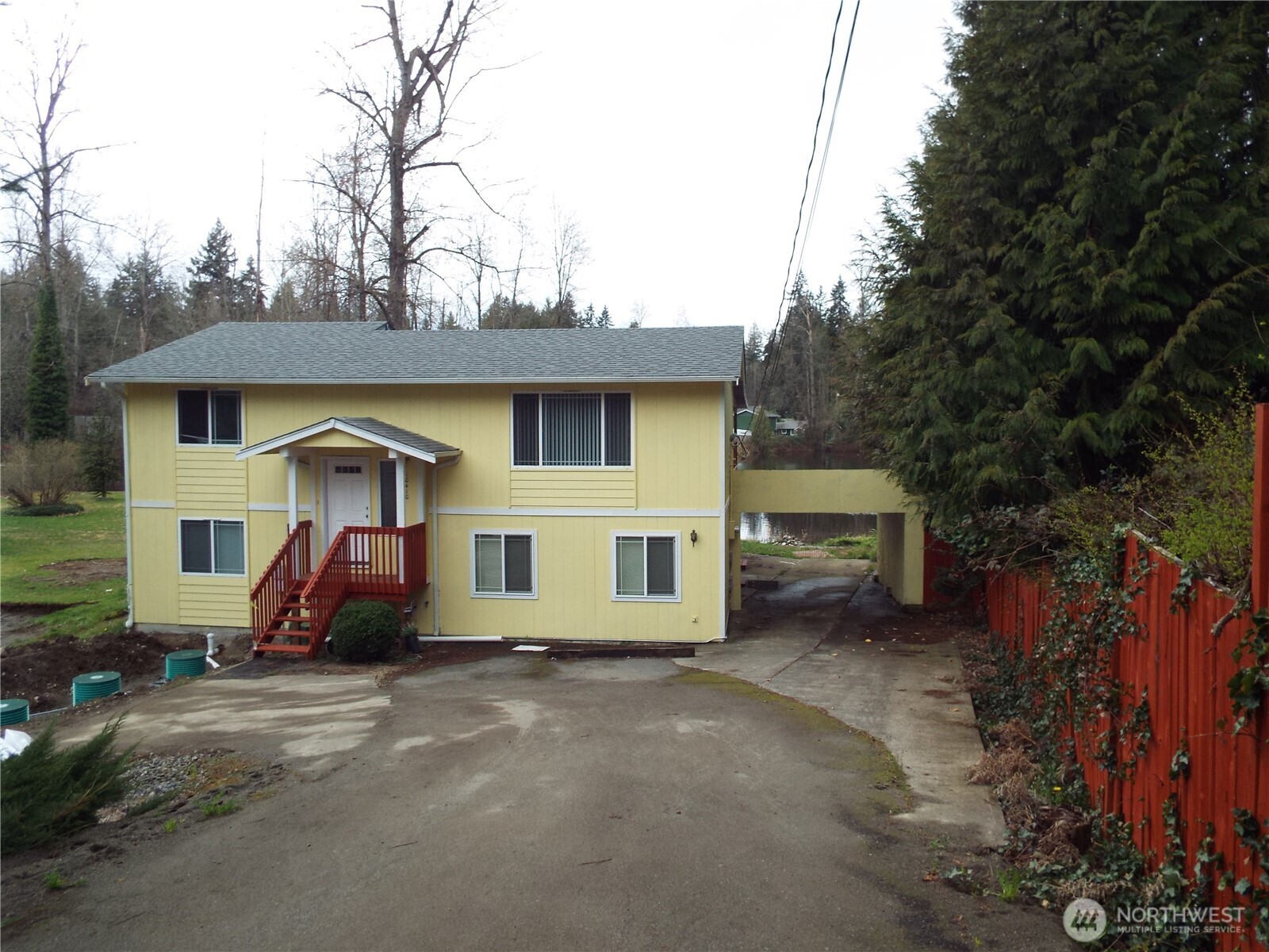 10410 206th Avenue Property Photo 2