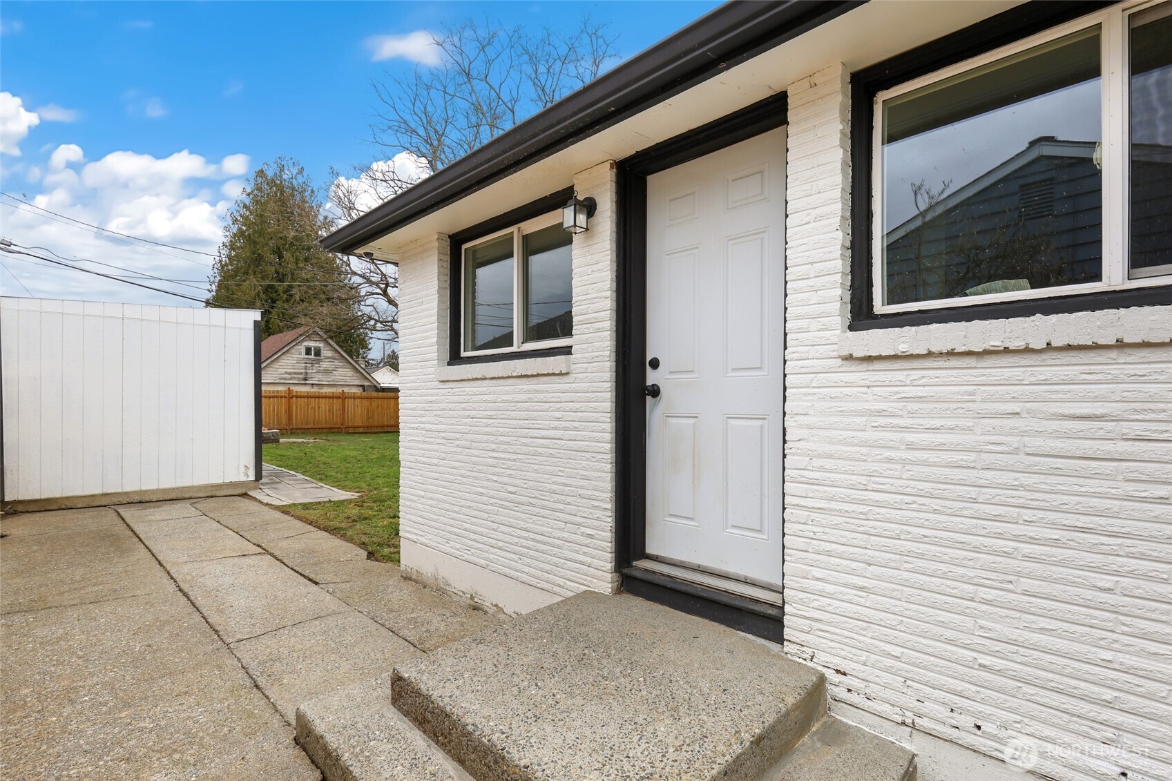 7008 S D Street Property Photo 2