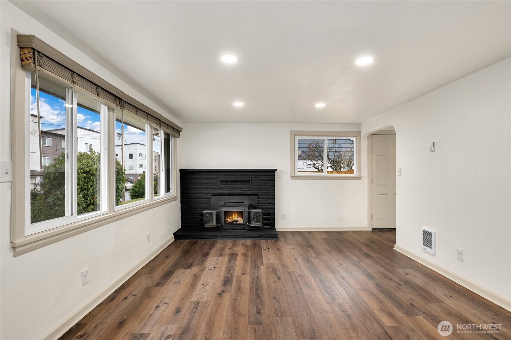 7008 S D Street Property Photo 4