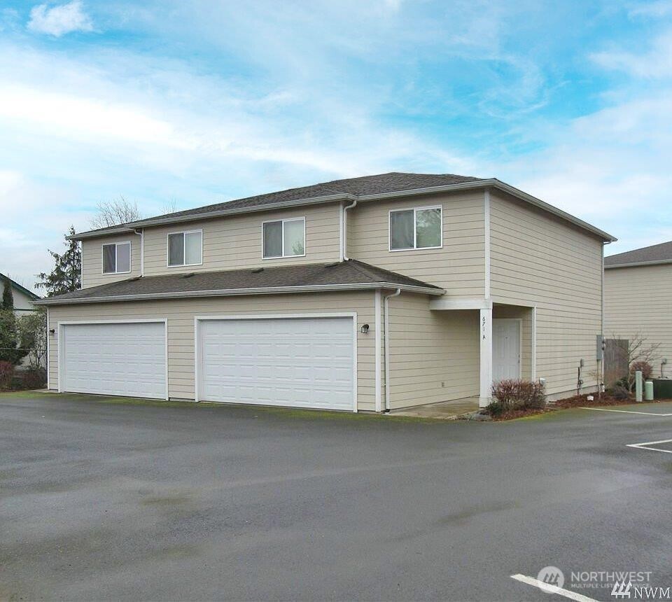 673 Sw 20th Street Property Photo 3