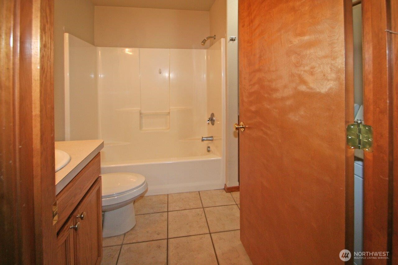 673 Sw 20th Street Property Photo 7