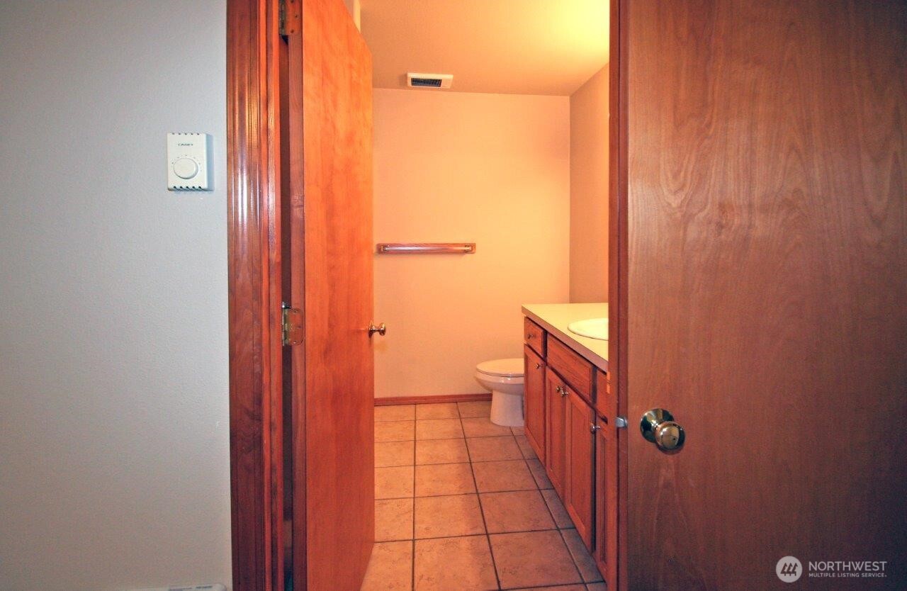 673 Sw 20th Street Property Photo 8