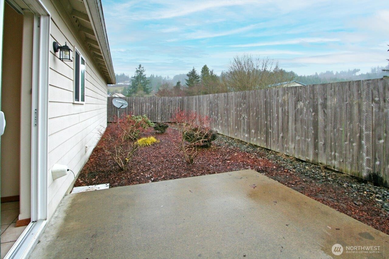 673 Sw 20th Street Property Photo 25