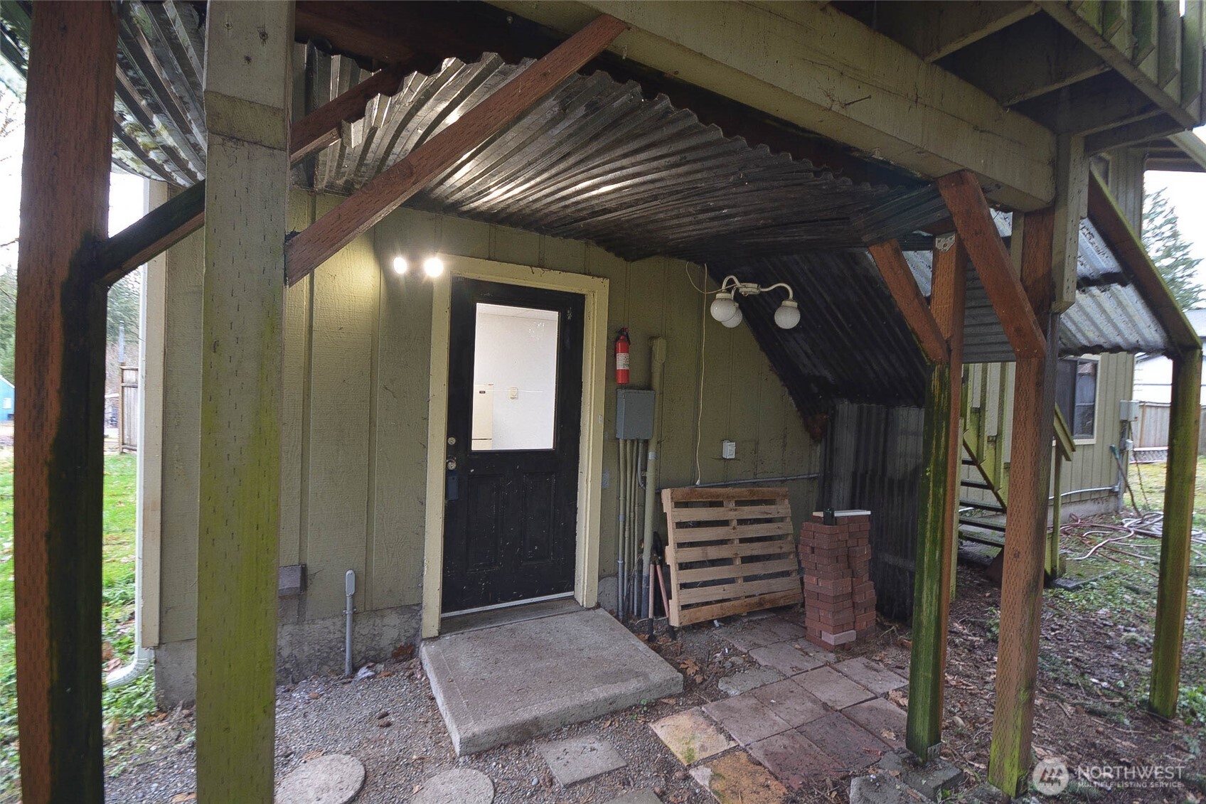 13837 Horsefall Avenue Property Photo 22