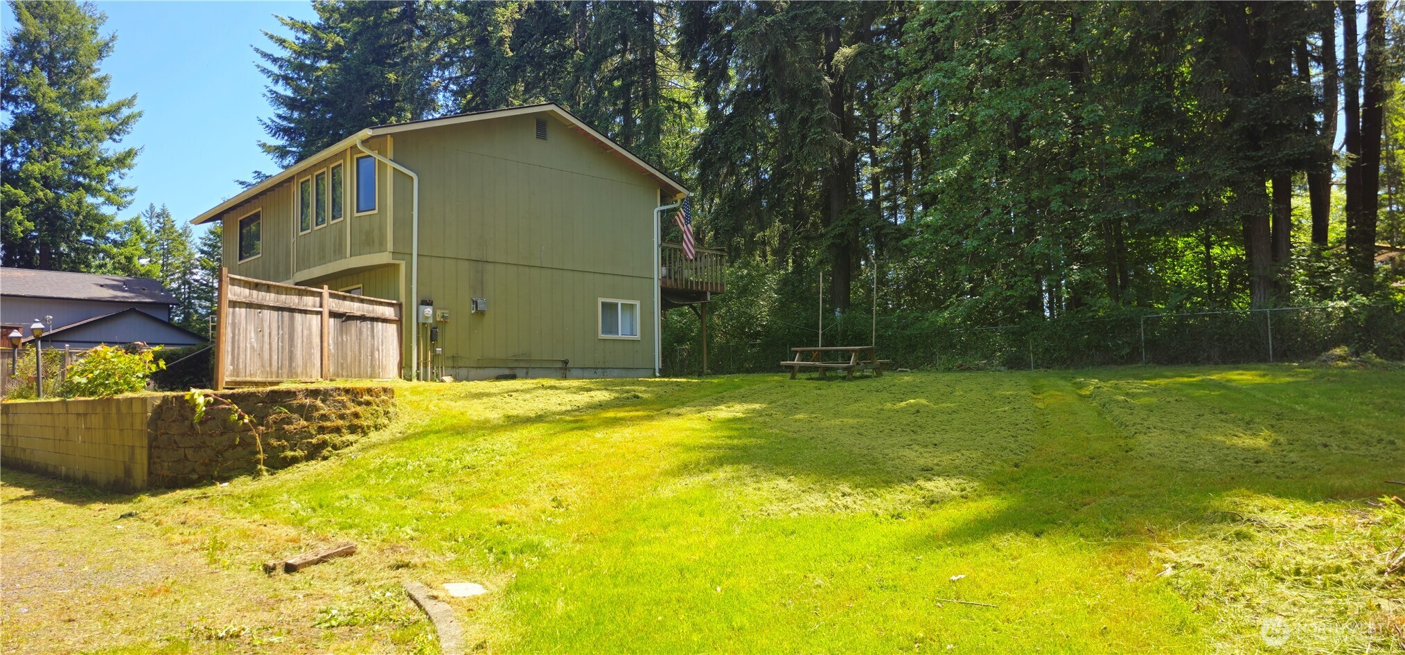 13837 Horsefall Avenue Property Photo 38