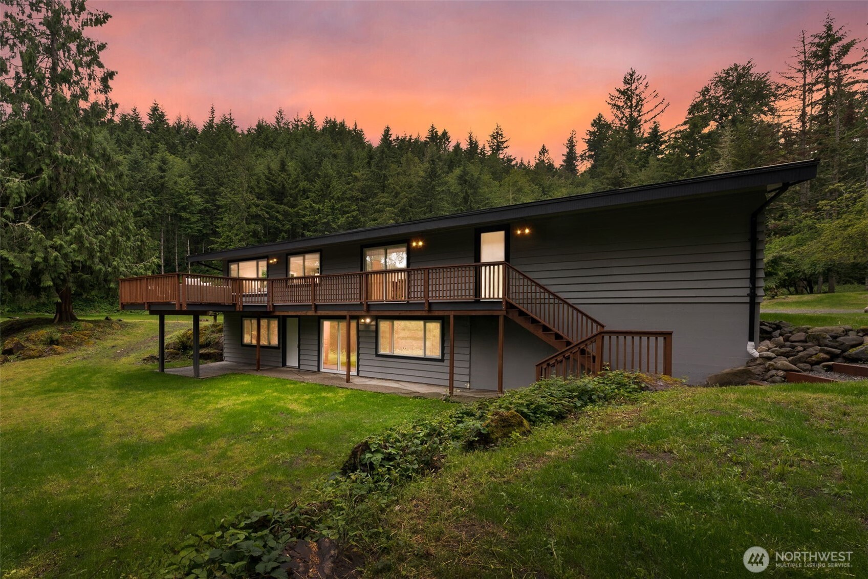 13716 Spiketon Road Property Photo 1