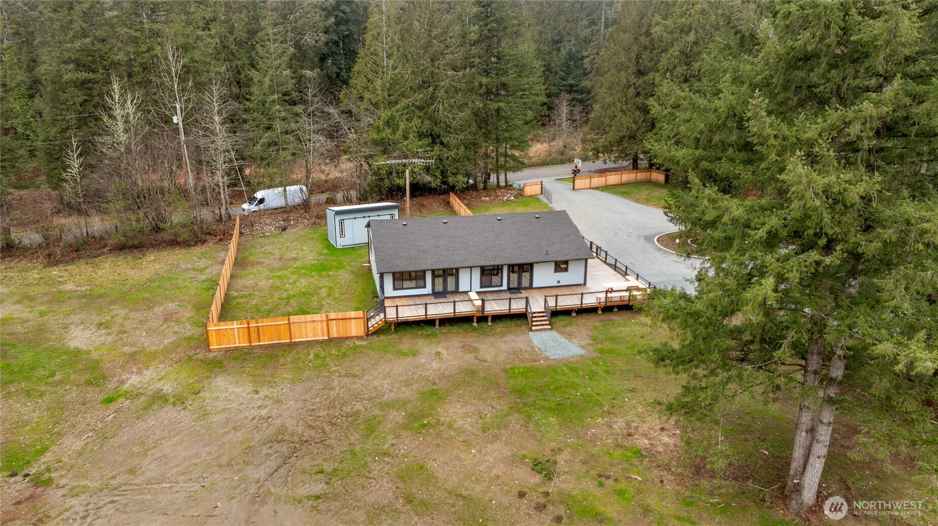 11911 Reiner Road Property Photo 6