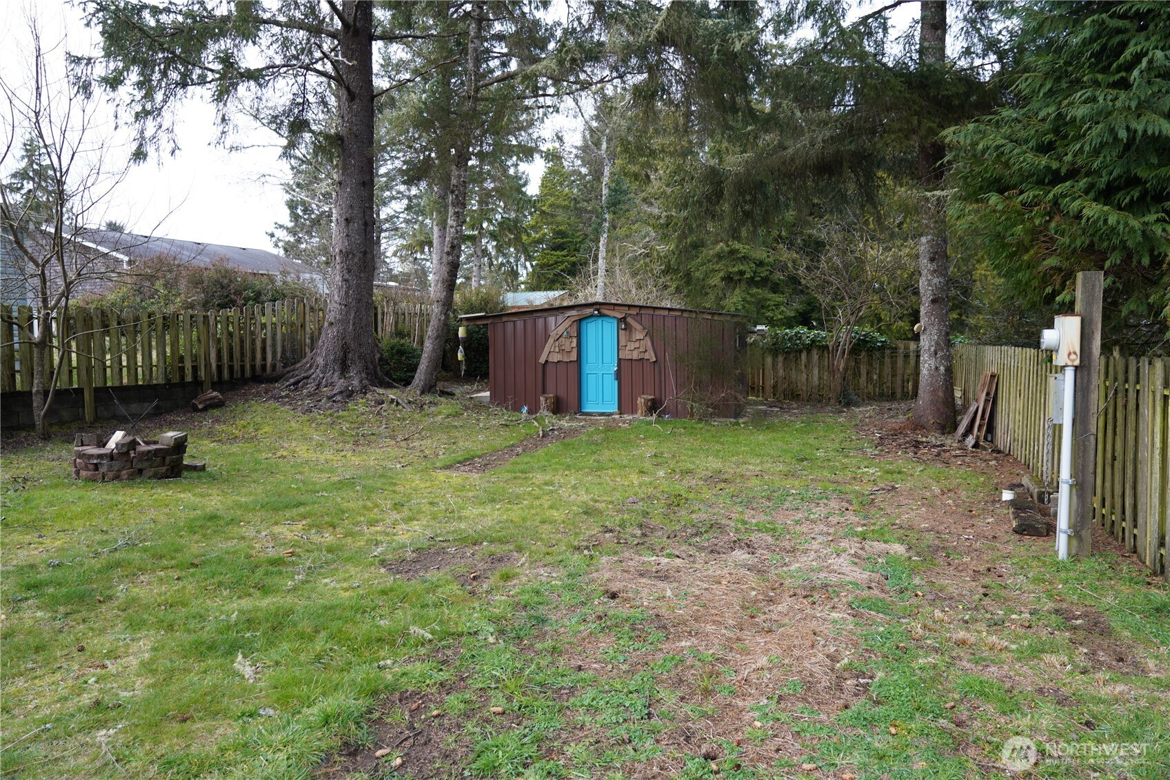 1913 322nd Place Property Photo 13
