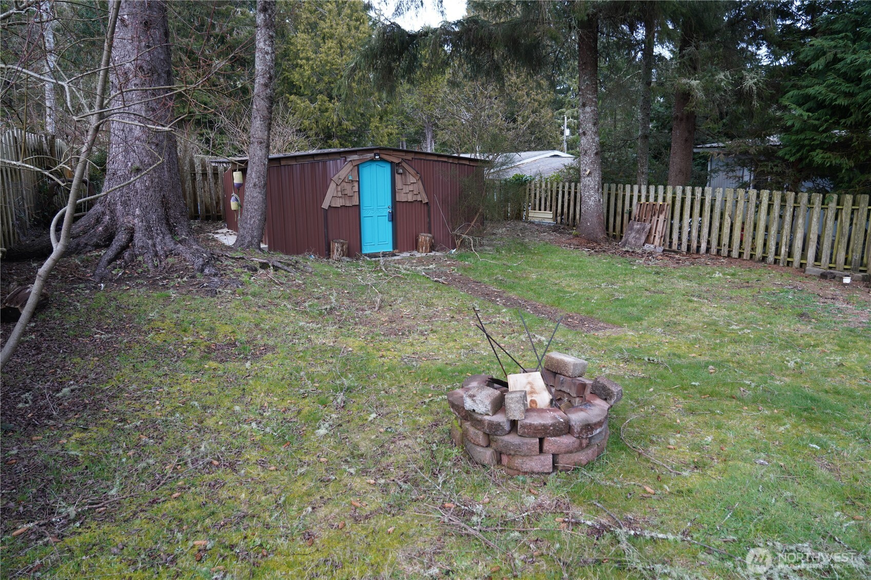 1913 322nd Place Property Photo 16