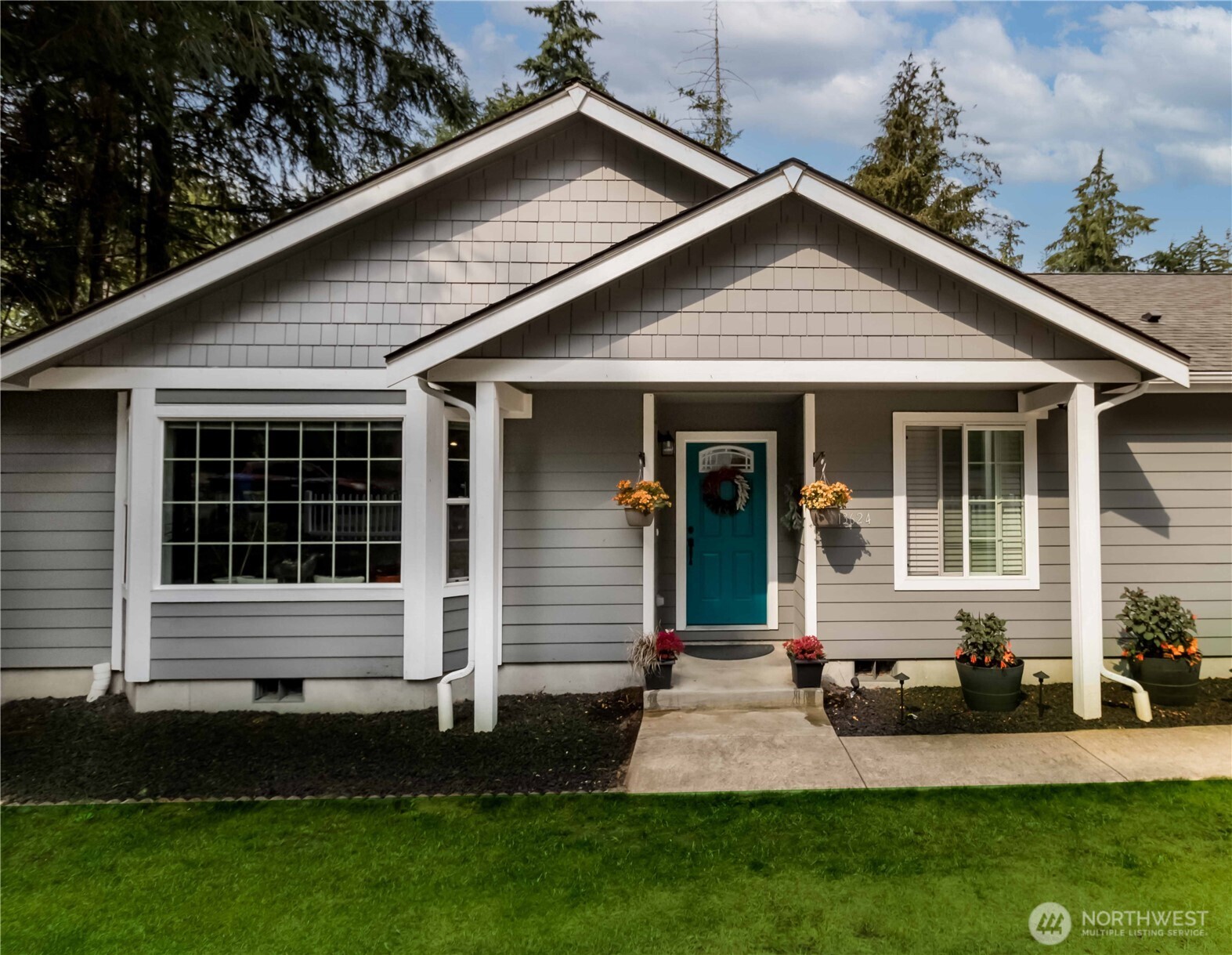 13624 142nd Avenue Property Photo 6