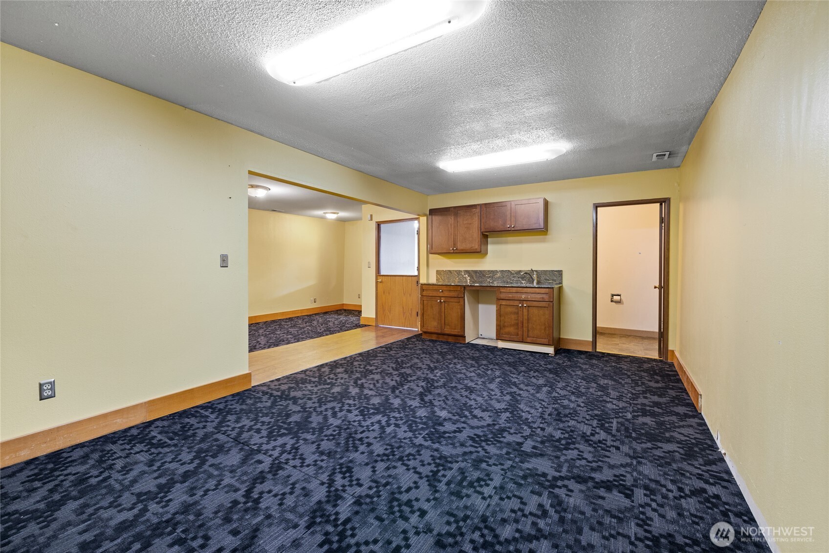 1517 S Tacoma Way Property Photo 11