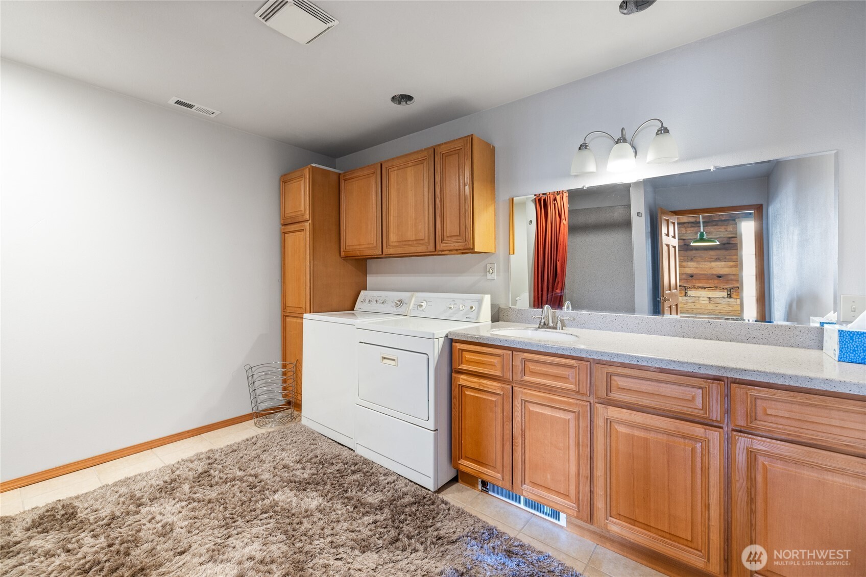 1517 S Tacoma Way Property Photo 26