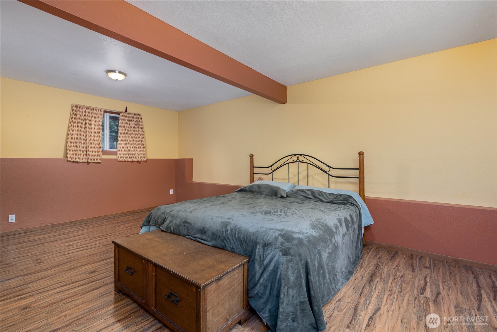 100 E Mclane Drive Property Photo 14