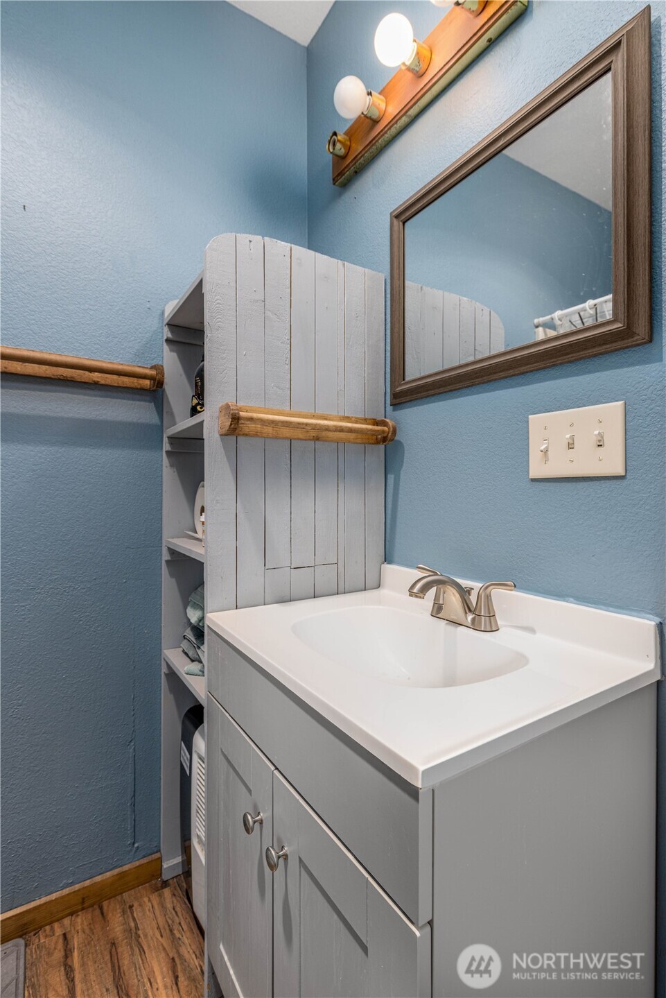 100 E Mclane Drive Property Photo 17