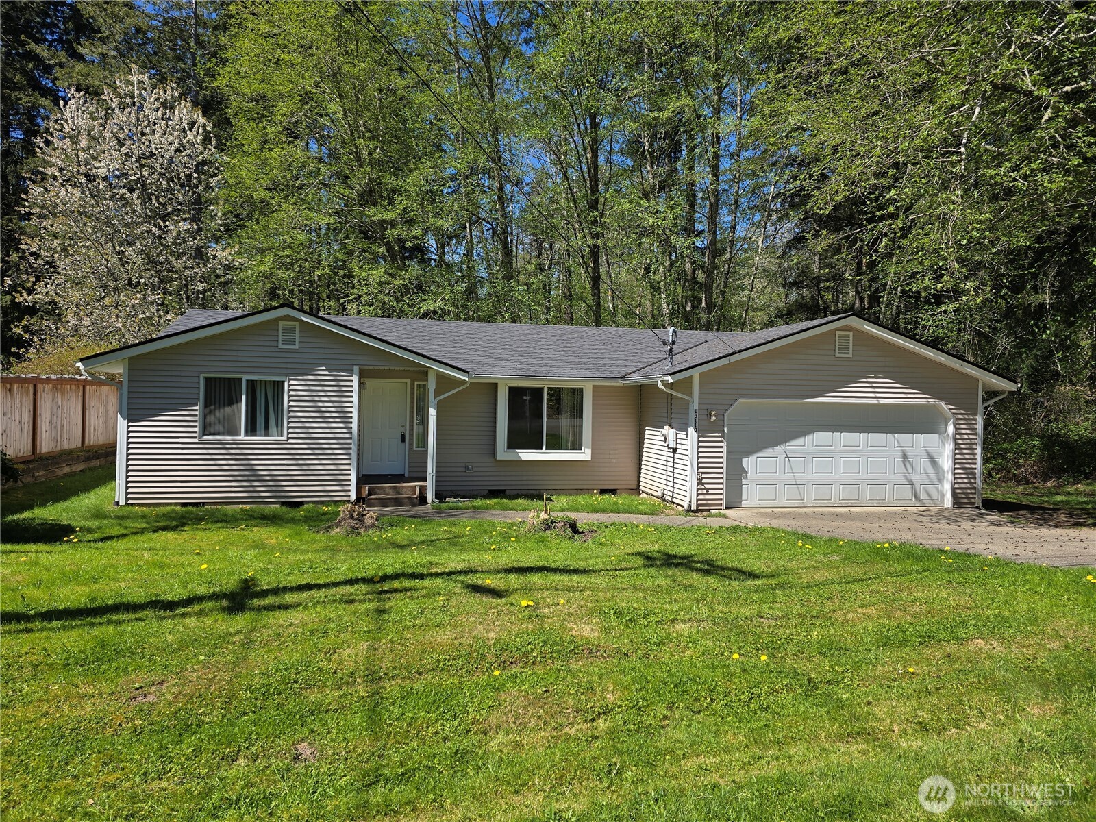 13110 138th Avenue Property Photo 1