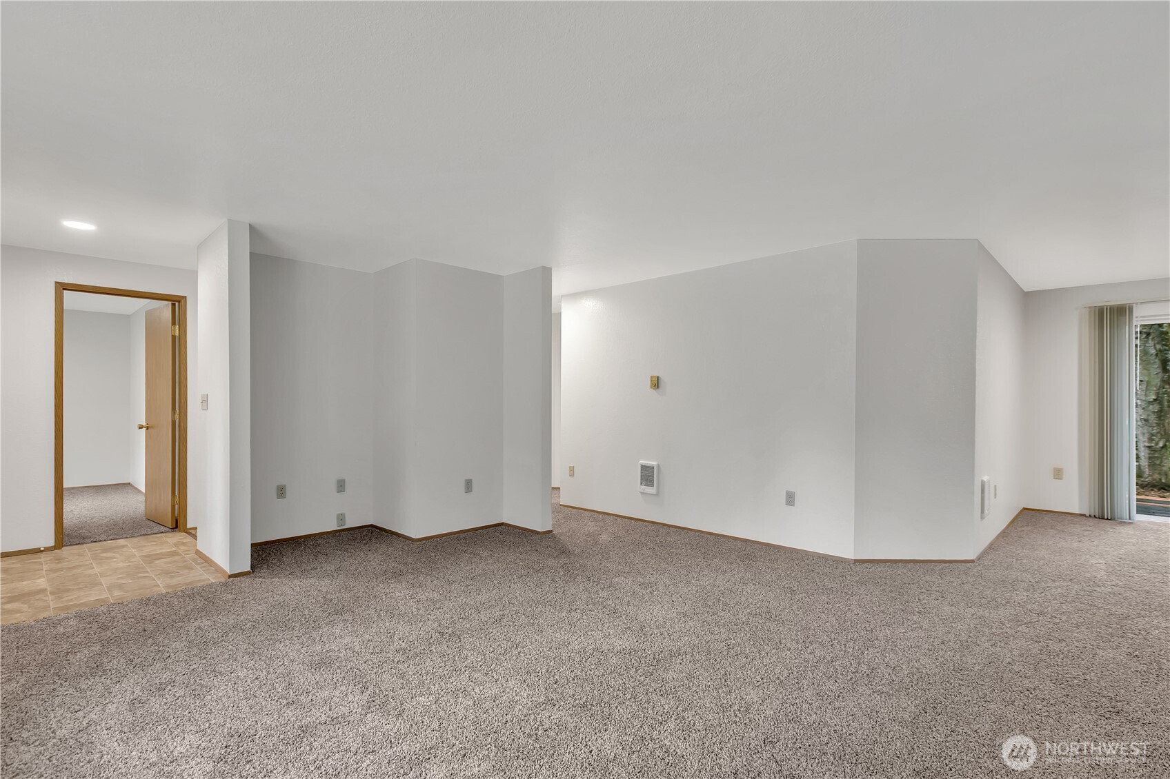 13110 138th Avenue Property Photo 4