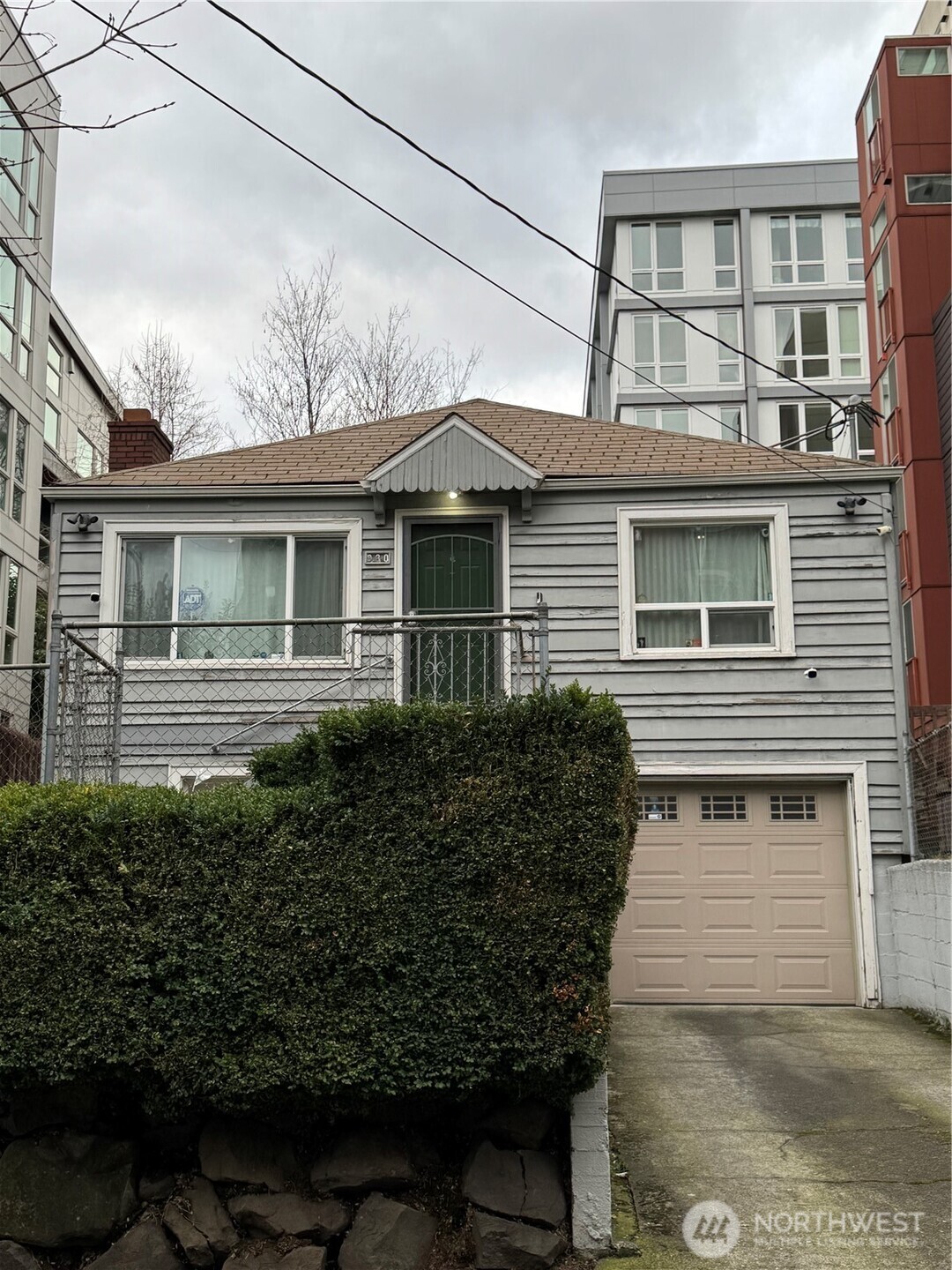 830 Ne 67th Street Property Photo 2