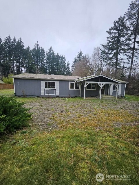 131 E Rasor Place Property Photo