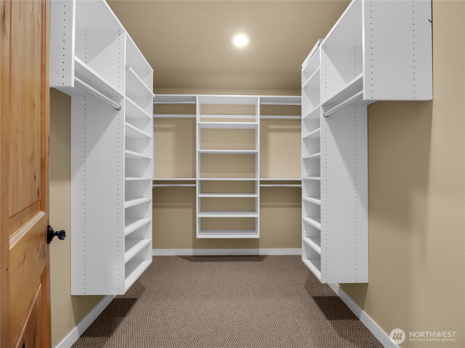 31102 J Place Property Photo 22
