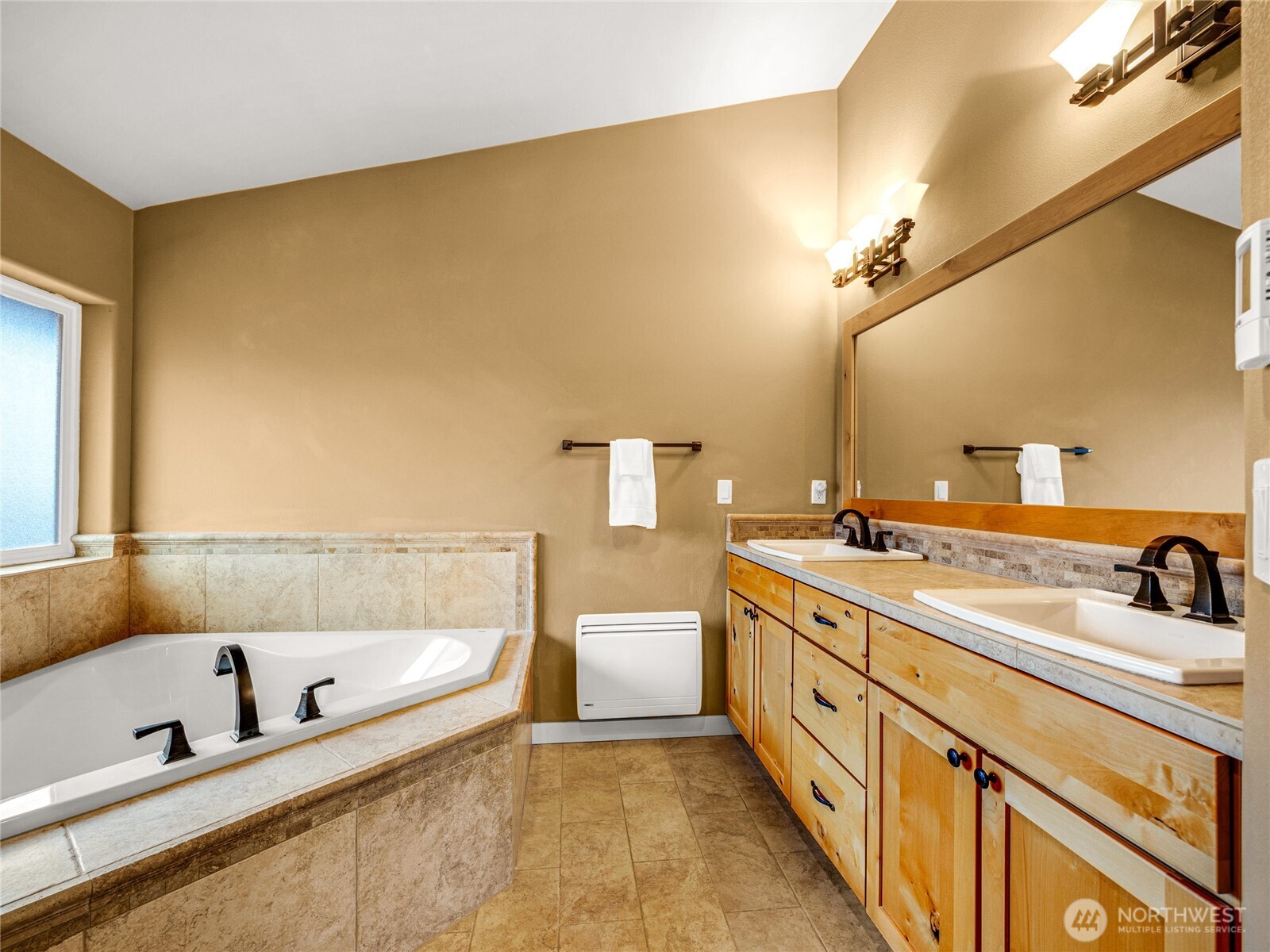 31102 J Place Property Photo 26