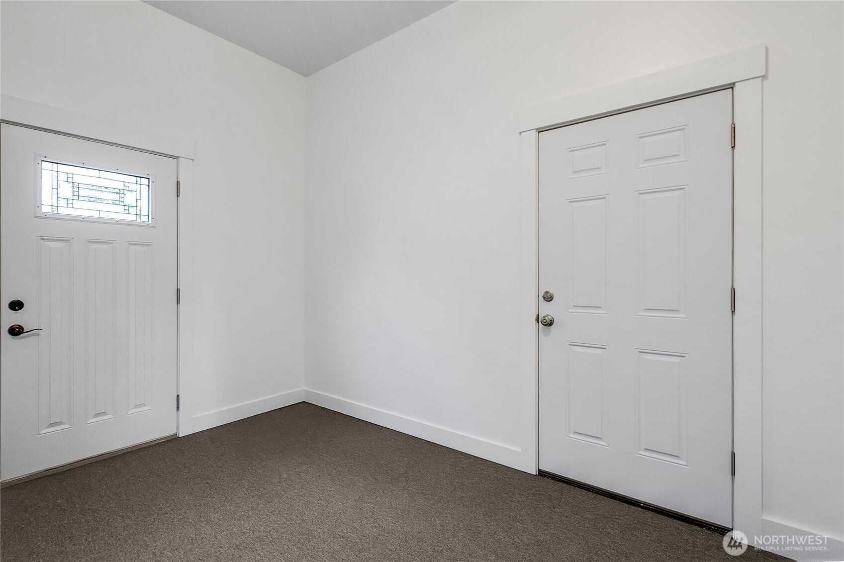 515 208th Street Property Photo 10
