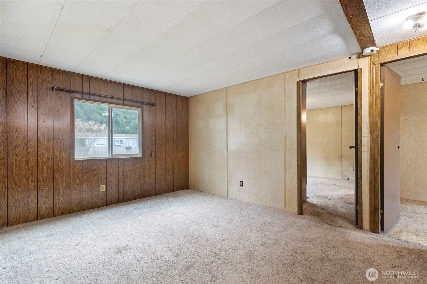 6452 Haven Way Property Photo 7