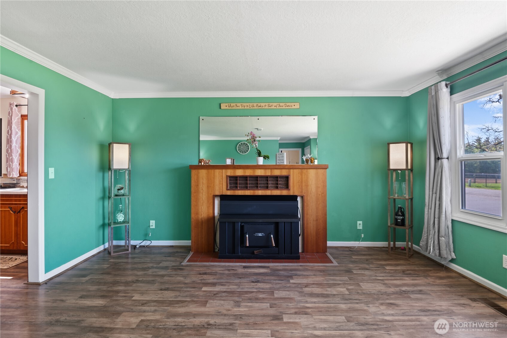 136 Morton Property Photo 3